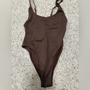 NWT skims coco recycled swim scoop neck one piece